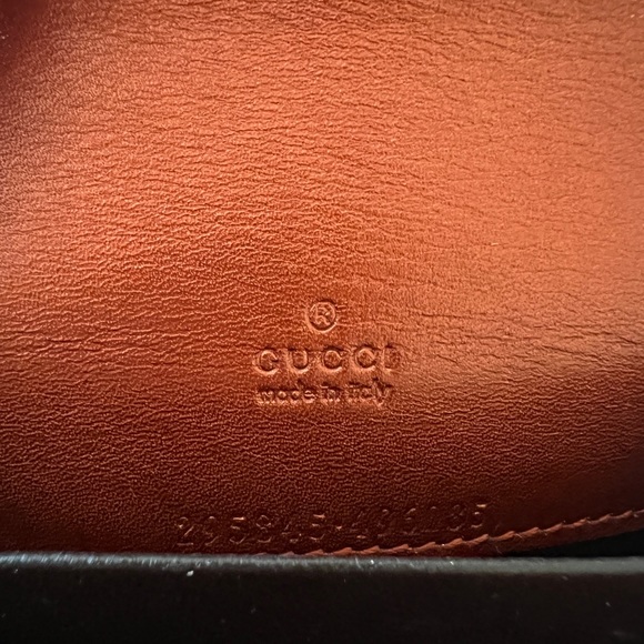 GUCCI Orange Patent Card Case, NWOT - Picture 5 of 7